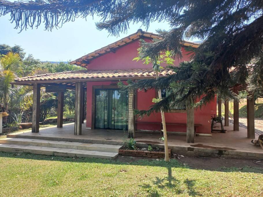 Sitio Da Tia Lucia Perto Da Montanha Villa Brumadinho Dış mekan fotoğraf
